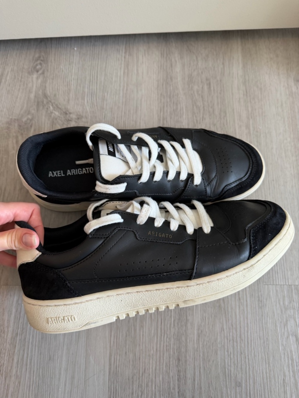 Axel Arigato Black Leather Low-Top Sneakers with White Laces